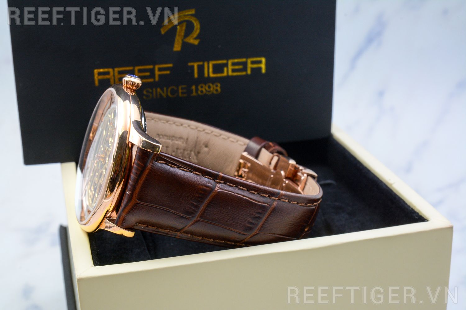 Đồng hồ Reef Tiger RGA1975-PWB