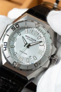 Đồng Hồ Reef Tiger RGA6903-YWB